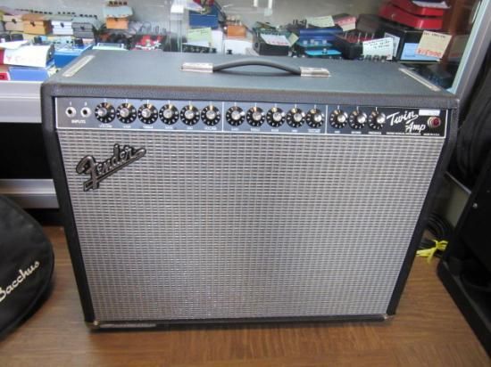 FENDER USA TWIN AMP クリーン～クランチからハイゲインまで一台で対応