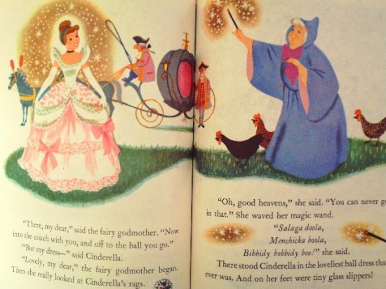 英語〉Walt Disney's CINDERELLA -a Little Golden Book- - 中古絵本と