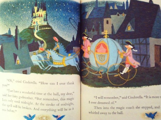 英語〉Walt Disney's CINDERELLA -a Little Golden Book- - 中古絵本と