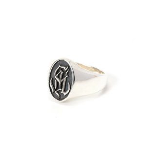 CALEE ꡼ CAL NT LOGO SILVER SIGNET RING<img class='new_mark_img2' src='https://img.shop-pro.jp/img/new/icons14.gif' style='border:none;display:inline;margin:0px;padding:0px;width:auto;' />