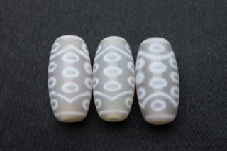 約20mm 老玉髄白天珠【二十一眼天珠】1個 完全無欠・願望実現・福運招来