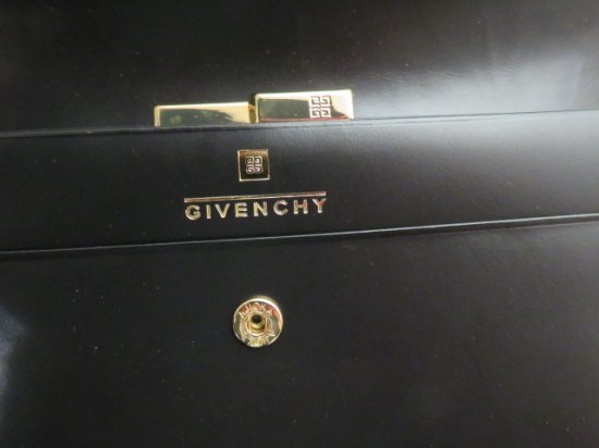 美品 ヴィンテージ GIVENCHY レザー がま口 ゴールド金具 長財布