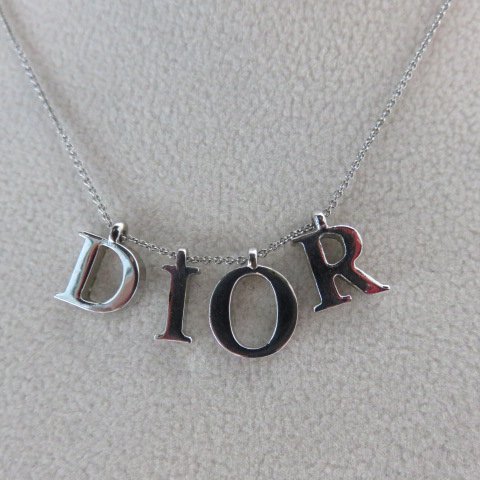 Dior ネックレス ロゴチャーム材質シルバー - ネックレス