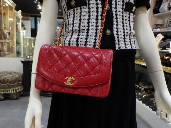 希少 CHANEL ダイアナ キャビアスキン レッド ショルダーバック CHANEL ...