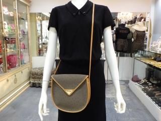 Yves Saint Laurent