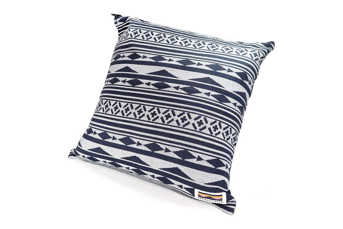 Schlaf Cushion Cover - Nishisenkoh Shop