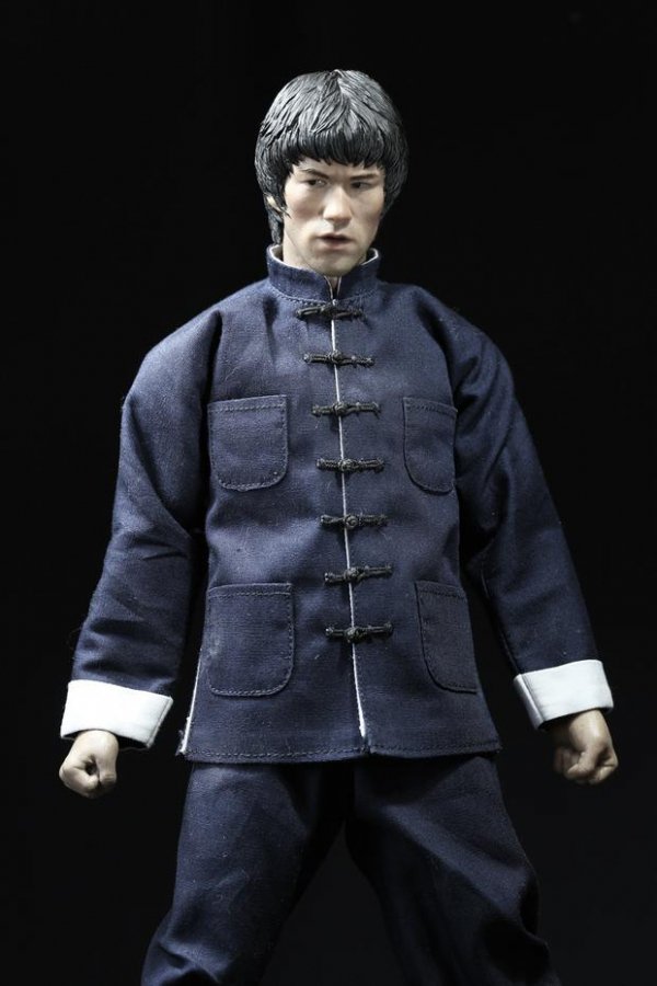 予約 1/6 DIY ドラゴン怒りの鉄拳 ブルース・リー 生誕75周年記念 カンフー服 - 1/6フィギュアの通販、予約なら トイザキュート  Since 2008