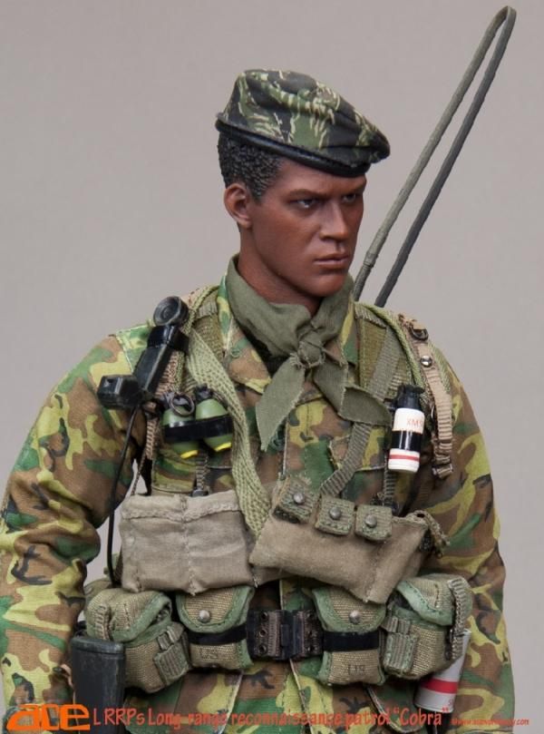 1:6 Scale ace 13031 LRRPs Long Range Reconnaissance Patrol Cobra Vietnam war