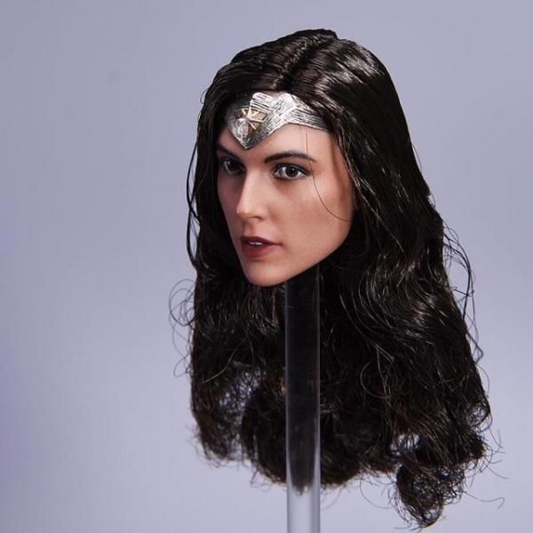 専用ワンダーウーマンの私服姿 1/6フィギュア カスタム ガルガドット ワンダーウーマンの私服姿 1/6フィギュア グラマー カスタム