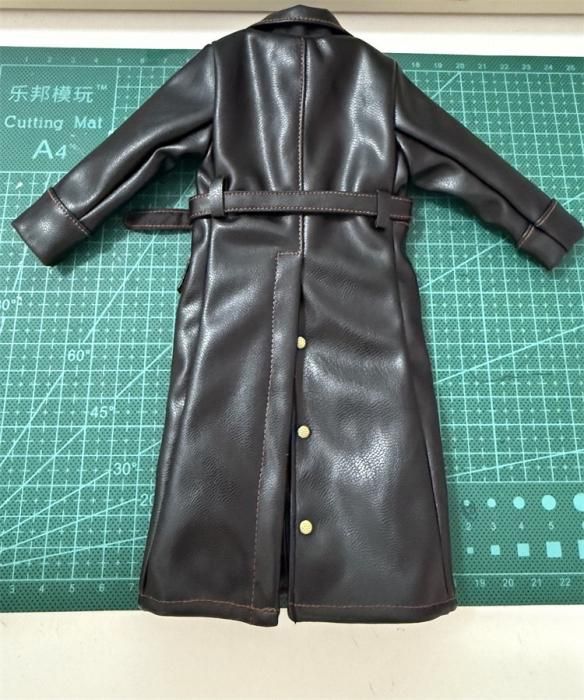 送料無料 1/6 DID 男性素体ボディ用本革製ロングコート - 1/6