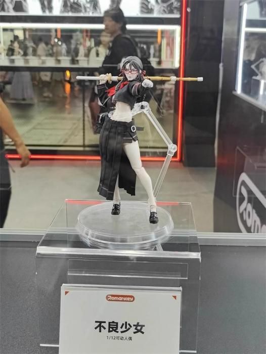 先行予約 価格未定 送料無料 1/12 Romankey 不良少女 アジアン美人女性