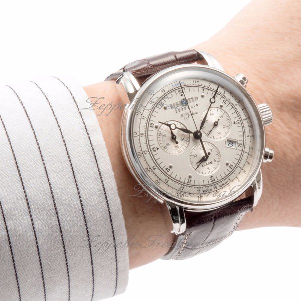 腕時計(アナログ)ZEPPERIN(ツェッペリン) 100周年記念モデル 7680-1 ...