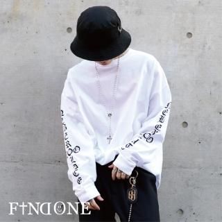 首元にセンスを光らせる ロングネックレス のメンズコーデ術 首元にセンスを光らせる ロングネックレス のメンズコーデ術