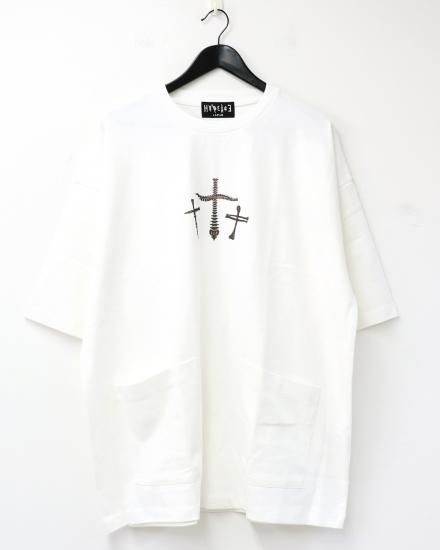 H∀PEAC∃ “ttt” Cargo T-Shirt - KinCrossWorld