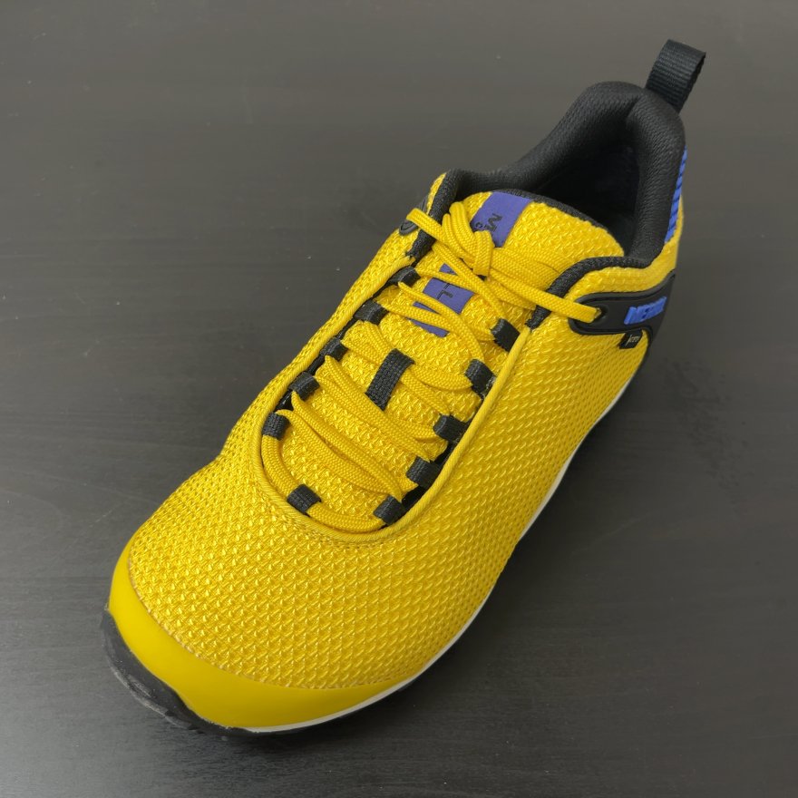 MERRELL メレル CHAMELEON 8 STORM GORE-TEX®, カメレオン 8 ストーム ゴアテックス®［ユニセックス］YELLOW  イエロー J500381 - 三茶スニーカー by CROSSPLAY