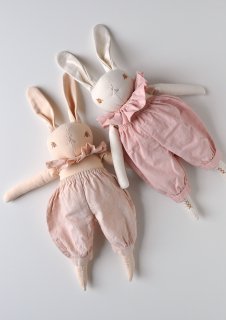 <img class='new_mark_img1' src='https://img.shop-pro.jp/img/new/icons14.gif' style='border:none;display:inline;margin:0px;padding:0px;width:auto;' />SENTOSENCE䡪PDC  Medium rabbit with frill(creme/pink)