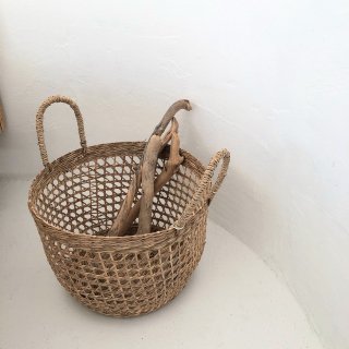 <img class='new_mark_img1' src='https://img.shop-pro.jp/img/new/icons14.gif' style='border:none;display:inline;margin:0px;padding:0px;width:auto;' />Blooming villewoven  basket with handles