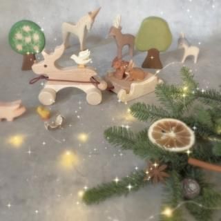 <img class='new_mark_img1' src='https://img.shop-pro.jp/img/new/icons14.gif' style='border:none;display:inline;margin:0px;padding:0px;width:auto;' />Wood Reindeer & sled