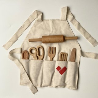 <img class='new_mark_img1' src='https://img.shop-pro.jp/img/new/icons14.gif' style='border:none;display:inline;margin:0px;padding:0px;width:auto;' />KITCHEN  SET with linen apron From Russia (set)