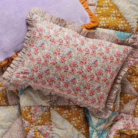 LAST 1！！Projektityyny Shirling Petals frill cushion - made with