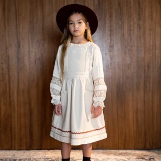 <img class='new_mark_img1' src='https://img.shop-pro.jp/img/new/icons20.gif' style='border:none;display:inline;margin:0px;padding:0px;width:auto;' />SALE!!! 40% BEBE ORGANIC Eloise Pinfore  (natural )