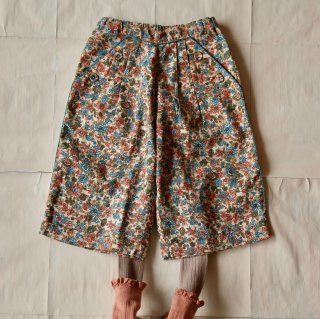 <img class='new_mark_img1' src='https://img.shop-pro.jp/img/new/icons20.gif' style='border:none;display:inline;margin:0px;padding:0px;width:auto;' />SALE!!!Bonjour diary Large pants ( small blue flower) 
