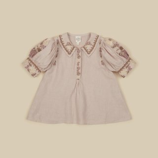 <img class='new_mark_img1' src='https://img.shop-pro.jp/img/new/icons14.gif' style='border:none;display:inline;margin:0px;padding:0px;width:auto;' />APOLINA  HEDDA Blouse   ( Heather)29y