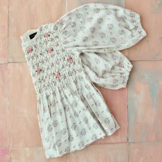 <img class='new_mark_img1' src='https://img.shop-pro.jp/img/new/icons14.gif' style='border:none;display:inline;margin:0px;padding:0px;width:auto;' />ɲ䡪Bonjour diary handsmock blouse( small pastel flower ivory ) 12y