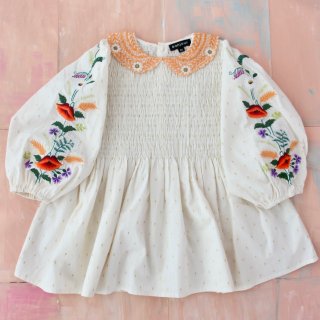 <img class='new_mark_img1' src='https://img.shop-pro.jp/img/new/icons14.gif' style='border:none;display:inline;margin:0px;padding:0px;width:auto;' />ɲ䡪Bonjour diary  Tunique Blouse with  embroidary collar &sleeve (ECRU GOLD DOT) 8y