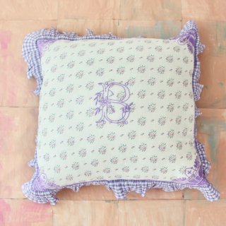 <img class='new_mark_img1' src='https://img.shop-pro.jp/img/new/icons14.gif' style='border:none;display:inline;margin:0px;padding:0px;width:auto;' />Bonjour diary Pillow case with border flounce  (small pastel flower )50x50cm