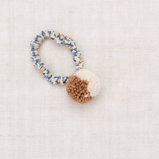 <img class='new_mark_img1' src='https://img.shop-pro.jp/img/new/icons14.gif' style='border:none;display:inline;margin:0px;padding:0px;width:auto;' />LAST 1 MISHA & PUFFpom pom Hair Tie (acorn brown)