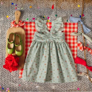 <img class='new_mark_img1' src='https://img.shop-pro.jp/img/new/icons14.gif' style='border:none;display:inline;margin:0px;padding:0px;width:auto;' />LAST 1！！Vereda gathered  Dress   FROM SPAIN 