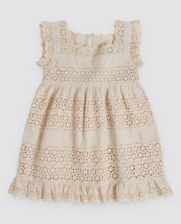 <img class='new_mark_img1' src='https://img.shop-pro.jp/img/new/icons14.gif' style='border:none;display:inline;margin:0px;padding:0px;width:auto;' />Little cottons Avery  Lace dress (broderie Anglaise oat)