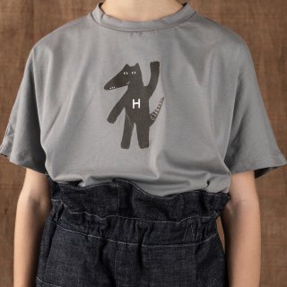 <img class='new_mark_img1' src='https://img.shop-pro.jp/img/new/icons14.gif' style='border:none;display:inline;margin:0px;padding:0px;width:auto;' />HELLO LUPO  LUPO Tshirt  (grey)