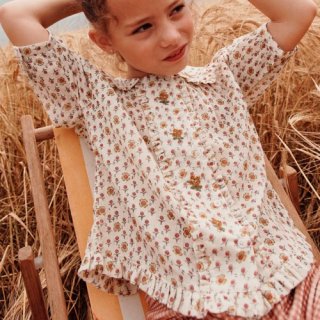 <img class='new_mark_img1' src='https://img.shop-pro.jp/img/new/icons14.gif' style='border:none;display:inline;margin:0px;padding:0px;width:auto;' />EMILE ET IDA Daisy Embroidary  Cotton shortsleeve Blouse 025a