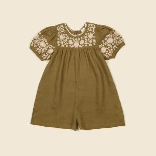 <img class='new_mark_img1' src='https://img.shop-pro.jp/img/new/icons14.gif' style='border:none;display:inline;margin:0px;padding:0px;width:auto;' />APOLINA 　BESS　PLAYSUIT （Olive）※2~9y