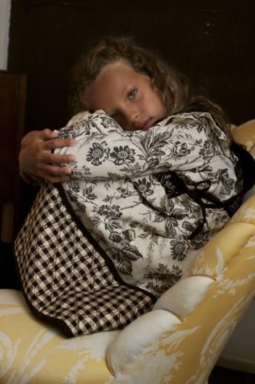 Bonjour diary CHASUBLE PINAFORE DRESS WALLPAPER flower print