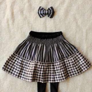 <img class='new_mark_img1' src='https://img.shop-pro.jp/img/new/icons20.gif' style='border:none;display:inline;margin:0px;padding:0px;width:auto;' />SALE!!Bonjour diary SKIRT  AND  Hairclip 4y12y