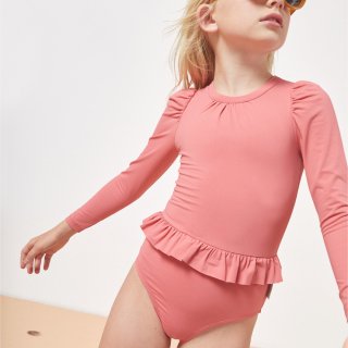 <img class='new_mark_img1' src='https://img.shop-pro.jp/img/new/icons14.gif' style='border:none;display:inline;margin:0px;padding:0px;width:auto;' />MACERENA LongSleeve swimsuit (coral)