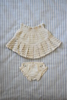 <img class='new_mark_img1' src='https://img.shop-pro.jp/img/new/icons14.gif' style='border:none;display:inline;margin:0px;padding:0px;width:auto;' />Bonjour diary SET PLEATED LACE SKIRT&PANTY (NATURAL lace )