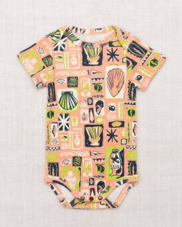 <img class='new_mark_img1' src='https://img.shop-pro.jp/img/new/icons14.gif' style='border:none;display:inline;margin:0px;padding:0px;width:auto;' />LAST 1 MISHA & PUFF  summer Short  sleeve  lap  onesie    _flamingo collection
