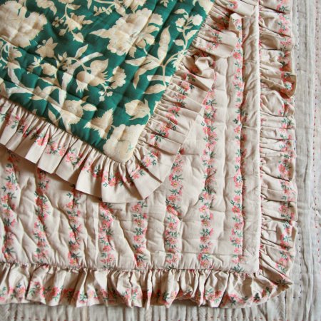 Bonjour diary REVERSIBLE QUILTED BLANKET Autumnal green flowers -  SEN_TO_SENCE