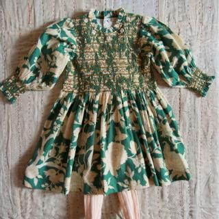 <img class='new_mark_img1' src='https://img.shop-pro.jp/img/new/icons20.gif' style='border:none;display:inline;margin:0px;padding:0px;width:auto;' />SALEɲáBonjour diary  HANDSMOCK DRESS Autumnal green flowers- organic slub