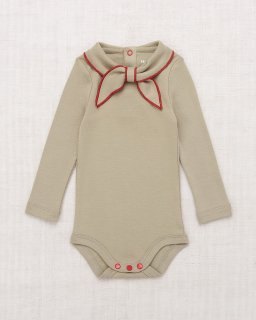 <img class='new_mark_img1' src='https://img.shop-pro.jp/img/new/icons14.gif' style='border:none;display:inline;margin:0px;padding:0px;width:auto;' /> MISHA & PUFF    Scout  onesie      _ seal  gray