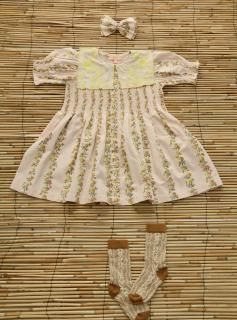 <img class='new_mark_img1' src='https://img.shop-pro.jp/img/new/icons14.gif' style='border:none;display:inline;margin:0px;padding:0px;width:auto;' />Bonjour diary   Tunique  with  emb  collar  & Hair clip  Frandole  flower  print ✿