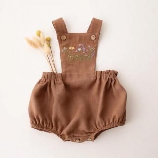 <img class='new_mark_img1' src='https://img.shop-pro.jp/img/new/icons14.gif' style='border:none;display:inline;margin:0px;padding:0px;width:auto;' />✿ Cocoa Brown Linen Pinafore Romper with Clover Meadow Embroidery ( 顼10٤ޤ )