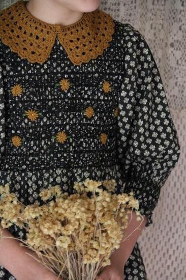 Bonjour diary handsmock blouse with crochet collar provencal