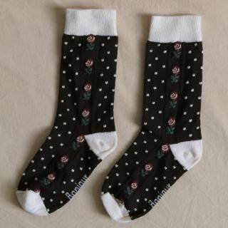 <img class='new_mark_img1' src='https://img.shop-pro.jp/img/new/icons14.gif' style='border:none;display:inline;margin:0px;padding:0px;width:auto;' />Bonjour diary  Socks  DOT flower   (black)